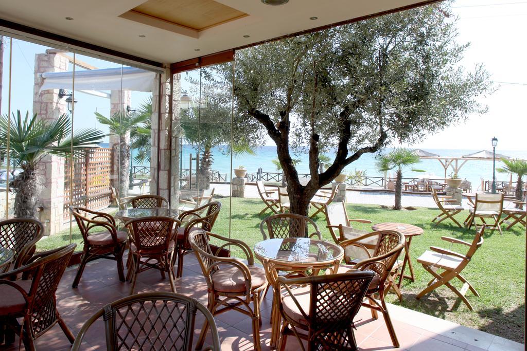 Hotel Paralio Possidi Exterior photo